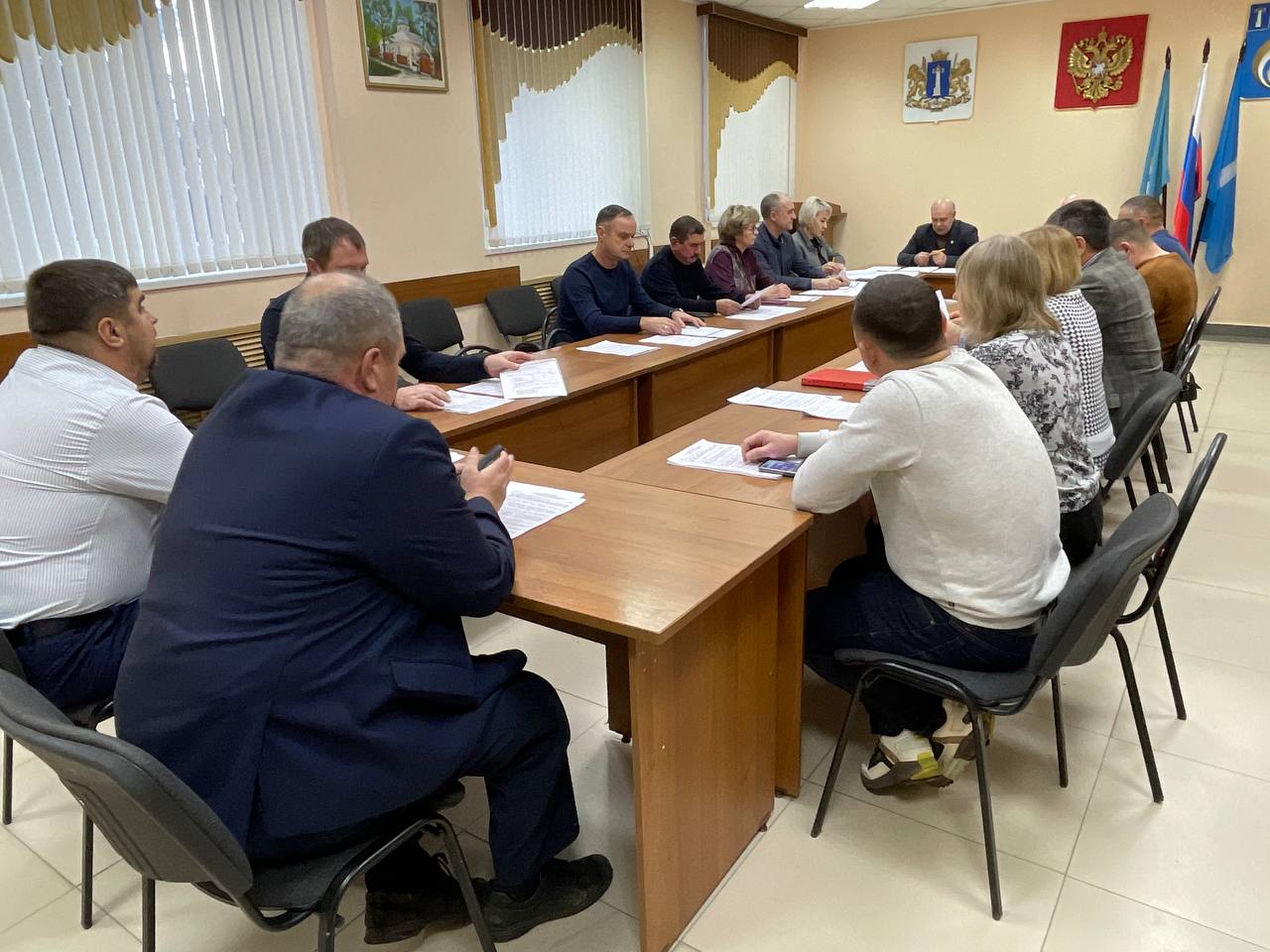 Состоялось заседание Совета депутатов Ишеевское городское поселение.