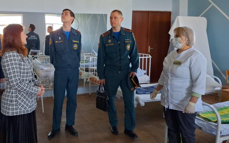 В рамках учений развернут подвижный пункт питания и приемный эвакуационный пункт. В рамках учений развернут подвижный пункт питания и приемный эвакуационный пункт.